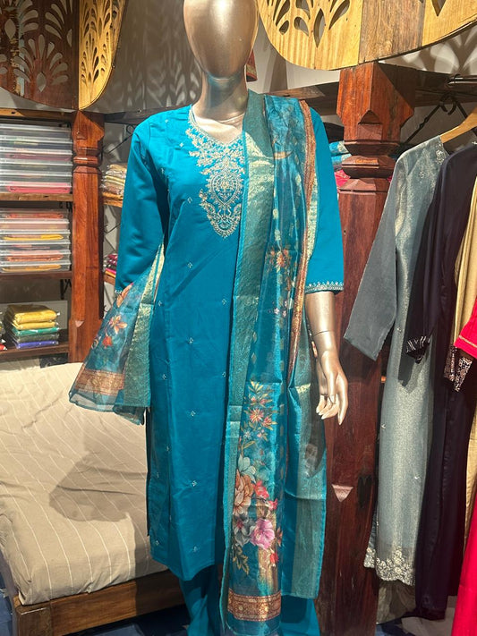 BLUE COLOUR MODAL SILK 3 PCS SETS