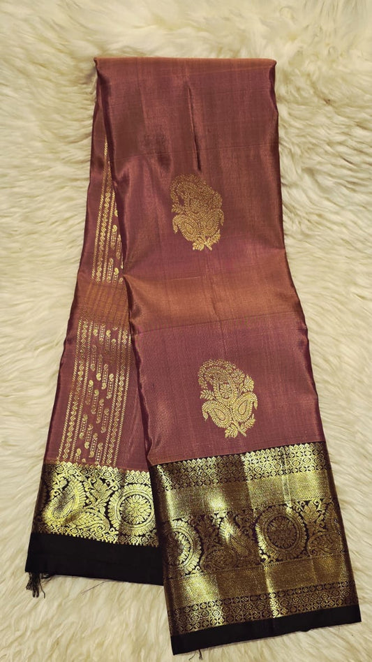 Pure Kanchipuram Silk Saree – Onion pink & Coffee Brown Zari Border