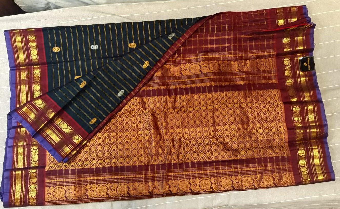 Pure Gadwal Silk - Black
