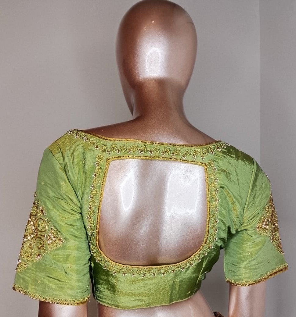 HAND WORK BLOUSE - B2950