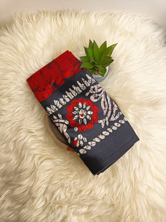 Red Abstract Print Banana Stem Saree – Matchbox Size Folding (No Blouse)