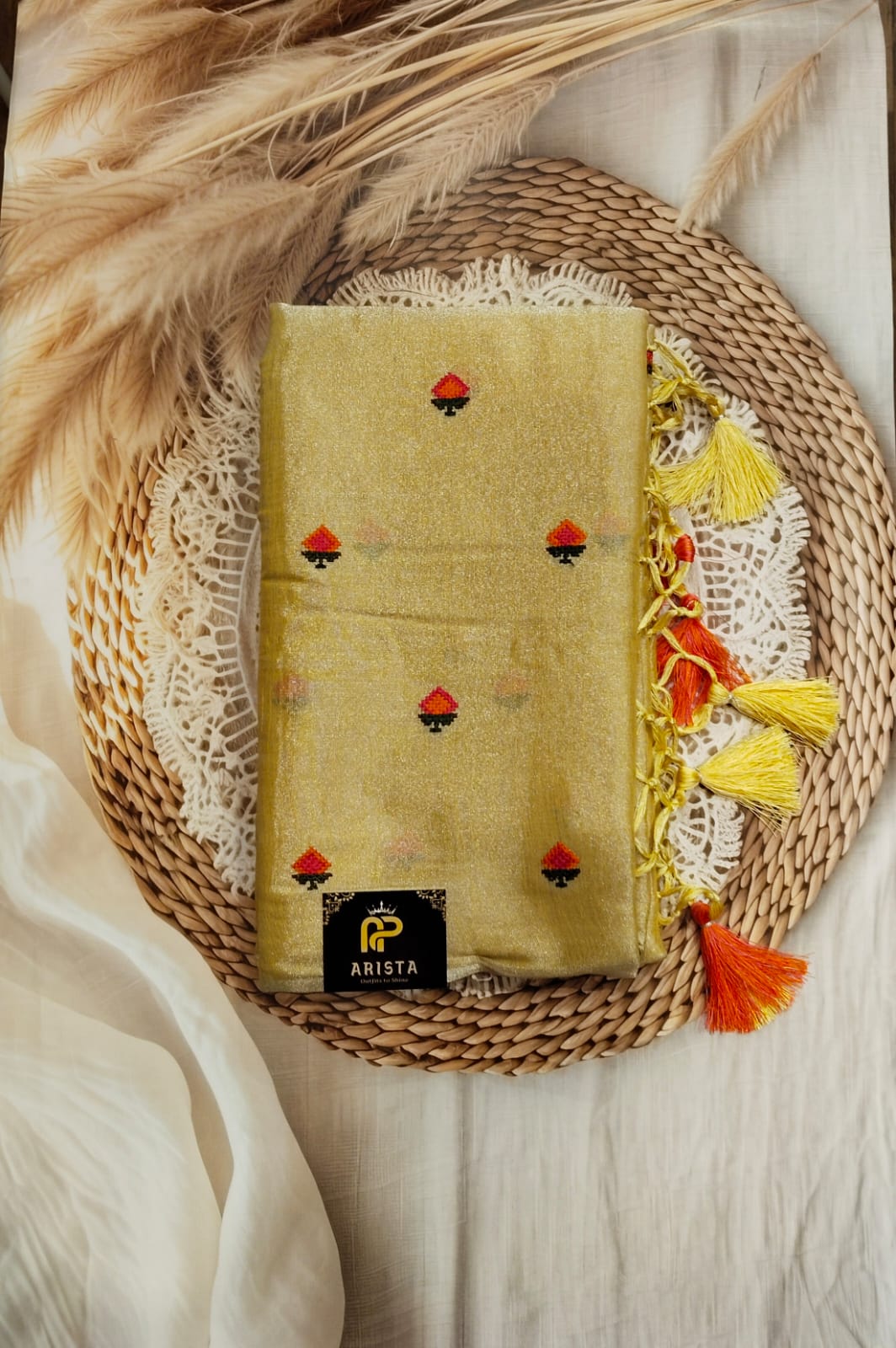 Linen Embroidery Sarees(Janaki)