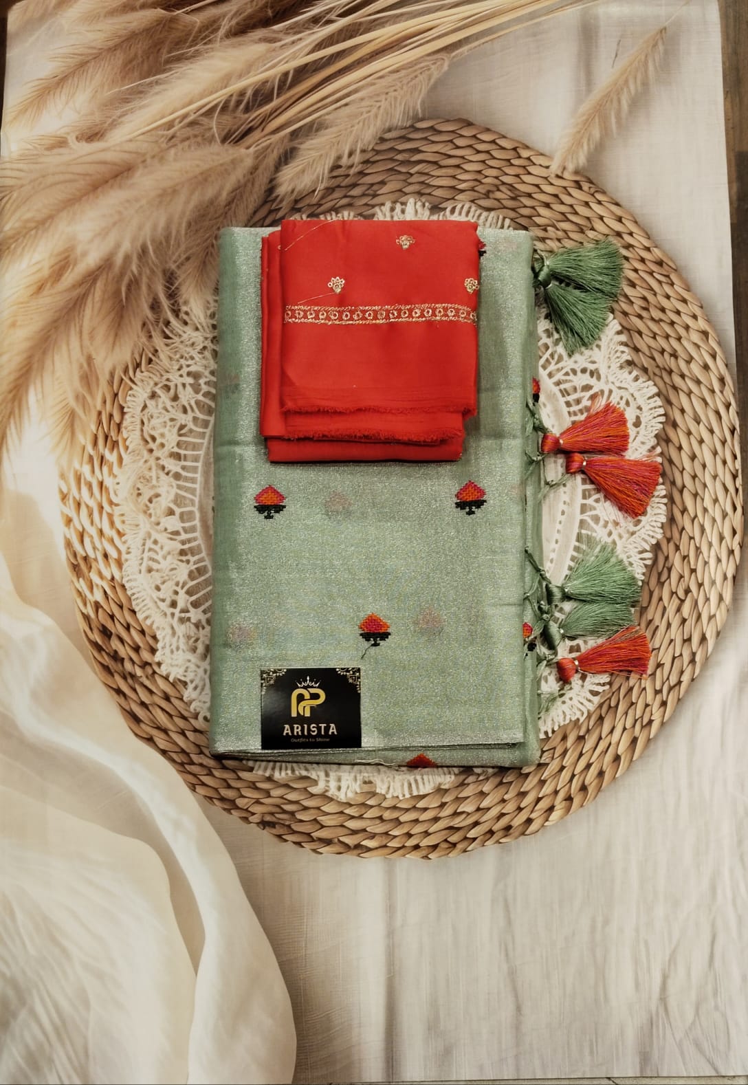 Linen Embroidery Sarees(Janaki)