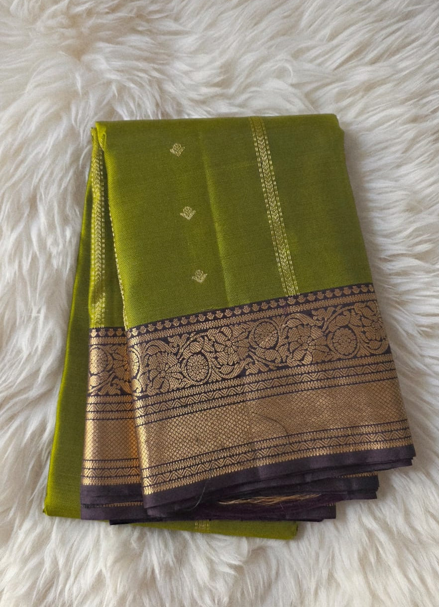 Pure Kanchipuram Silk Saree - GREEN AND BROWN