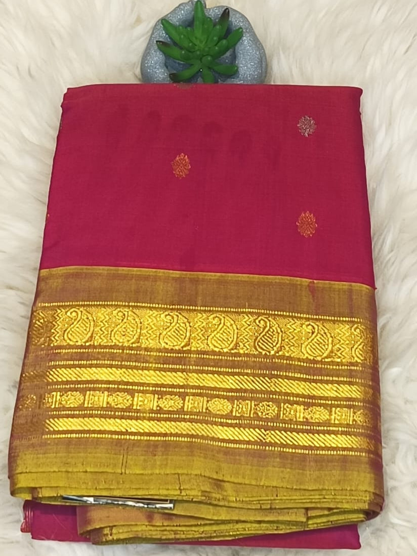 Pure Gadwal Butta Saree - Magenta Pink