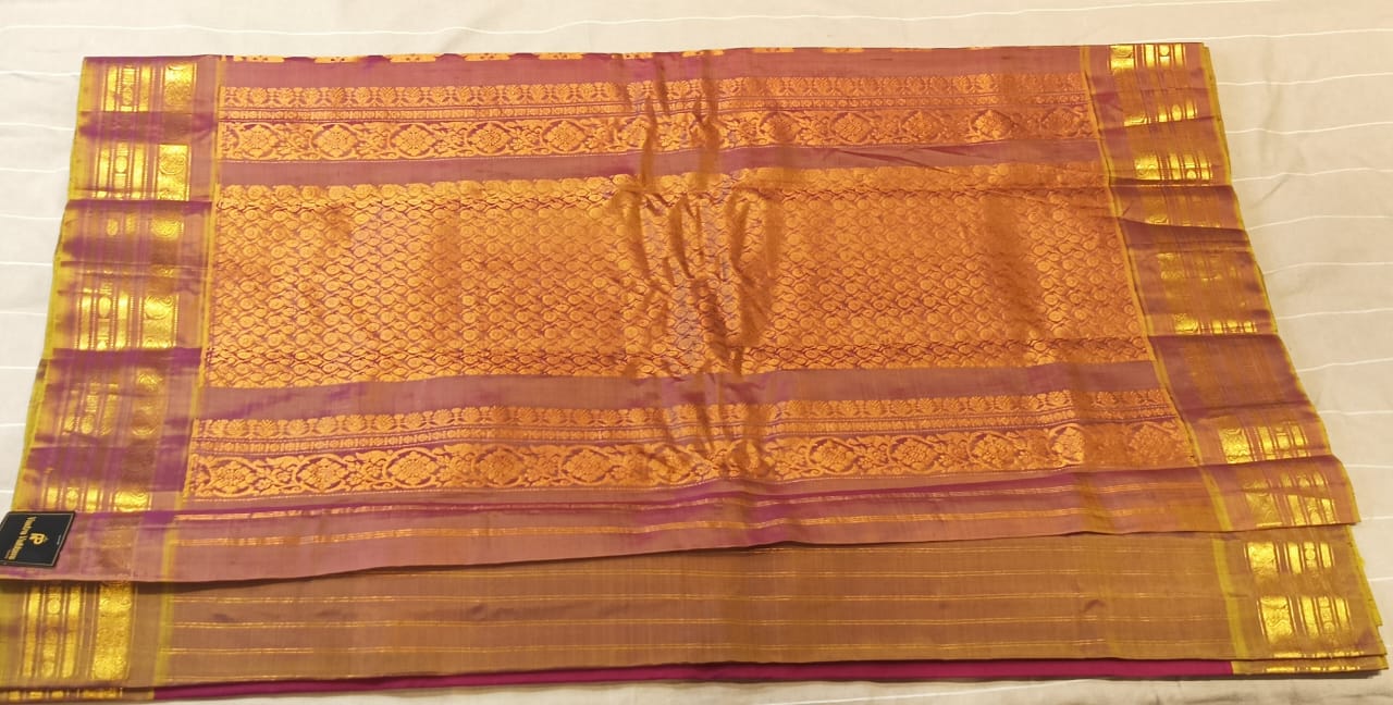 Pure Gadwal Butta Saree - Magenta Pink