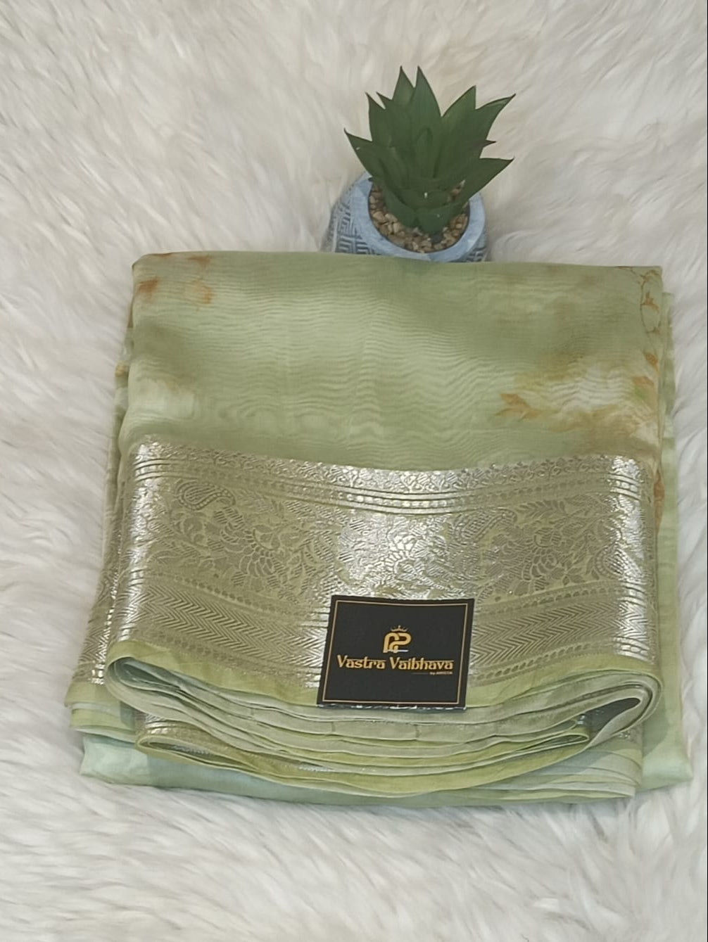 Pure Soft Organza-Pista Green