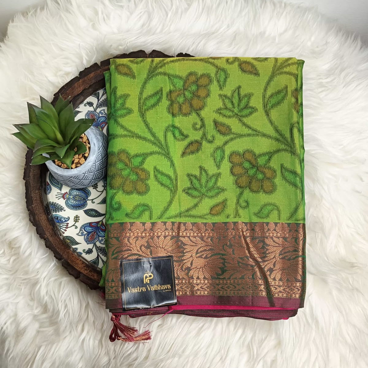 Semi Banarasi Mashroo Silk Saree