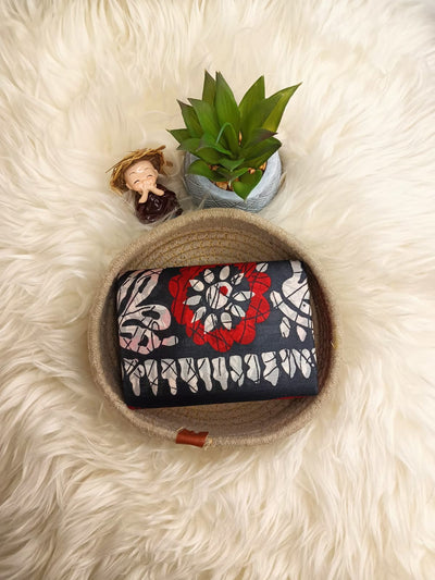 Red Abstract Print Banana Stem Saree – Matchbox Size Folding (No Blouse)