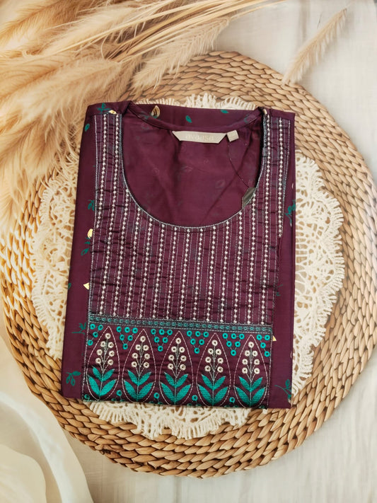 Avaasa Wine Kurta
