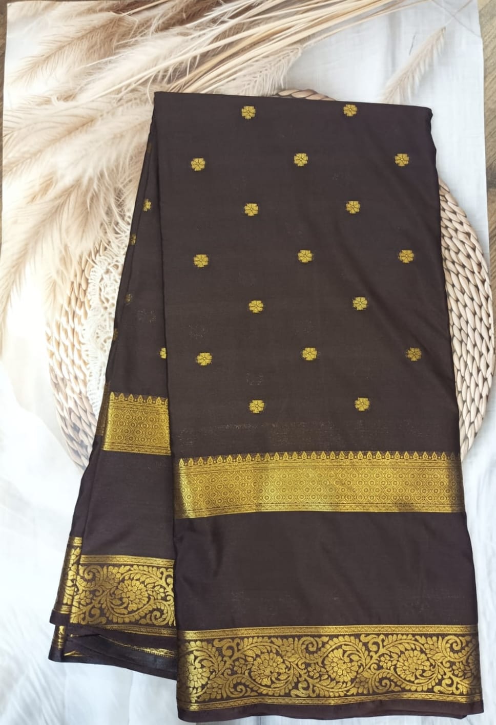 Semi Crepe Silk Bentex Border Butta Saree (BROWN)