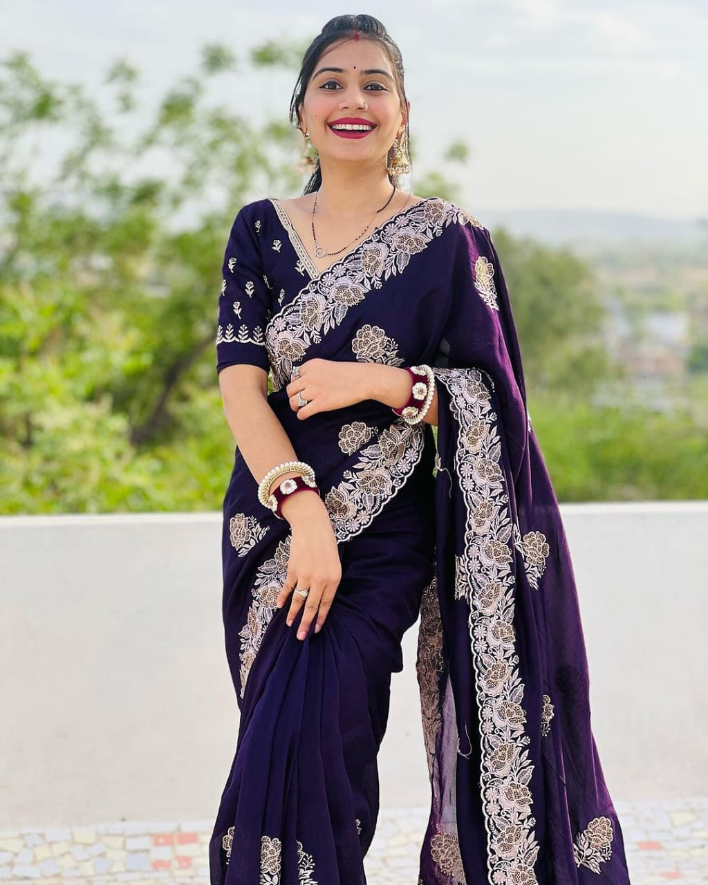 Vichitra Silk Saree with Stone work/Wine