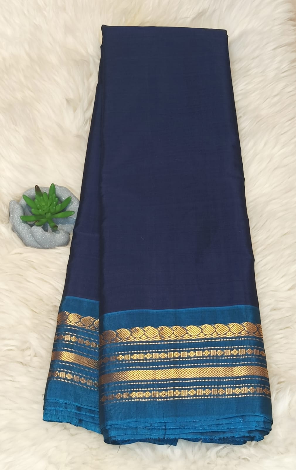 Pure Gadwal Silk Saree- Navy Blue
